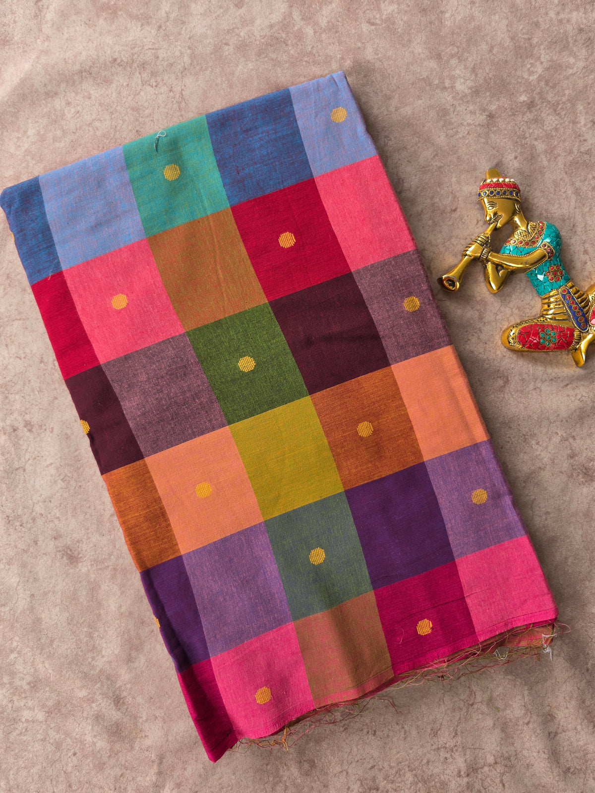 Madras kattam prewashed with butta weave fabric (4 inches*4 inches) -MD179