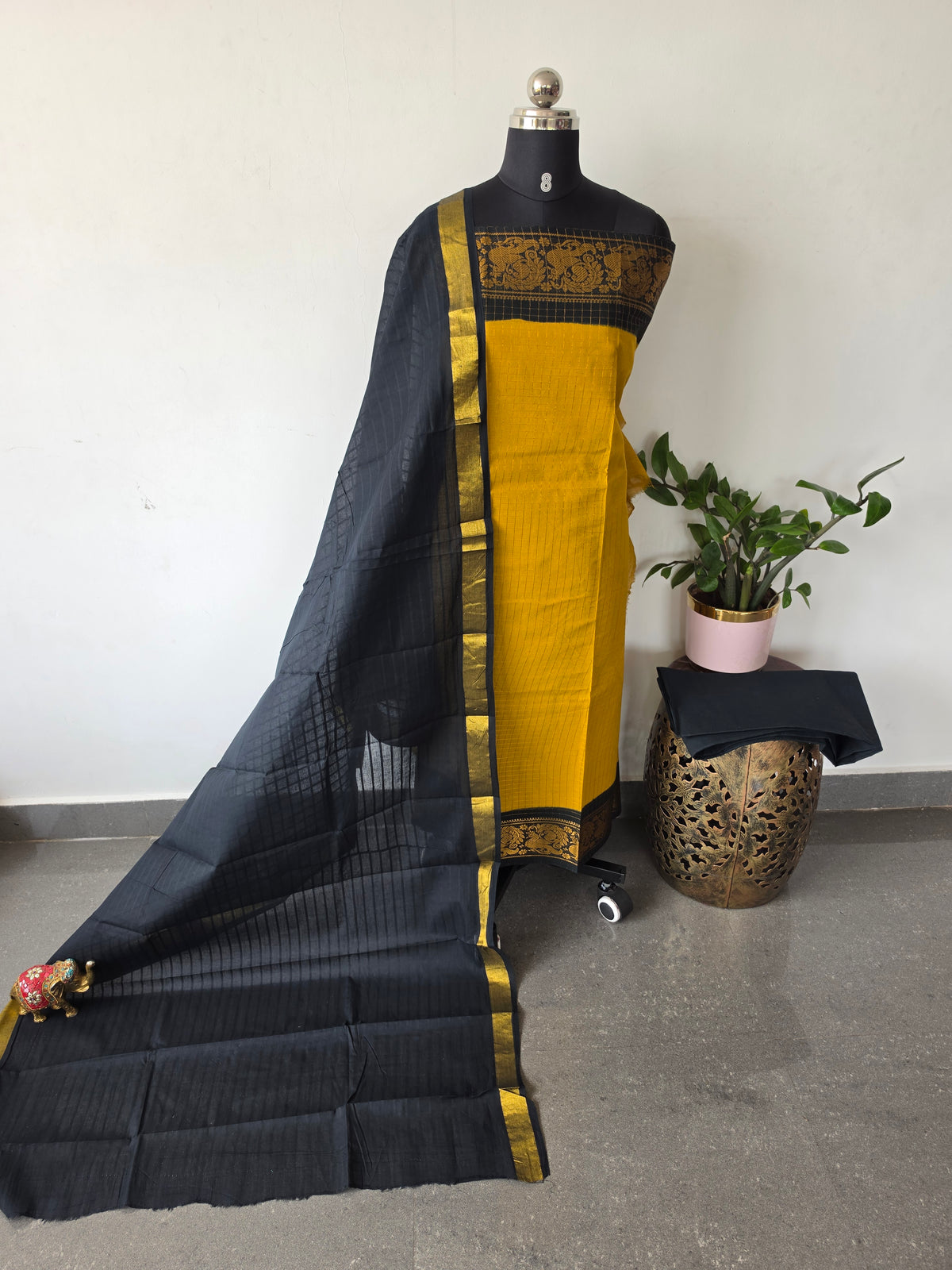 Madurai sungudi zari kattam salwar set-MS156