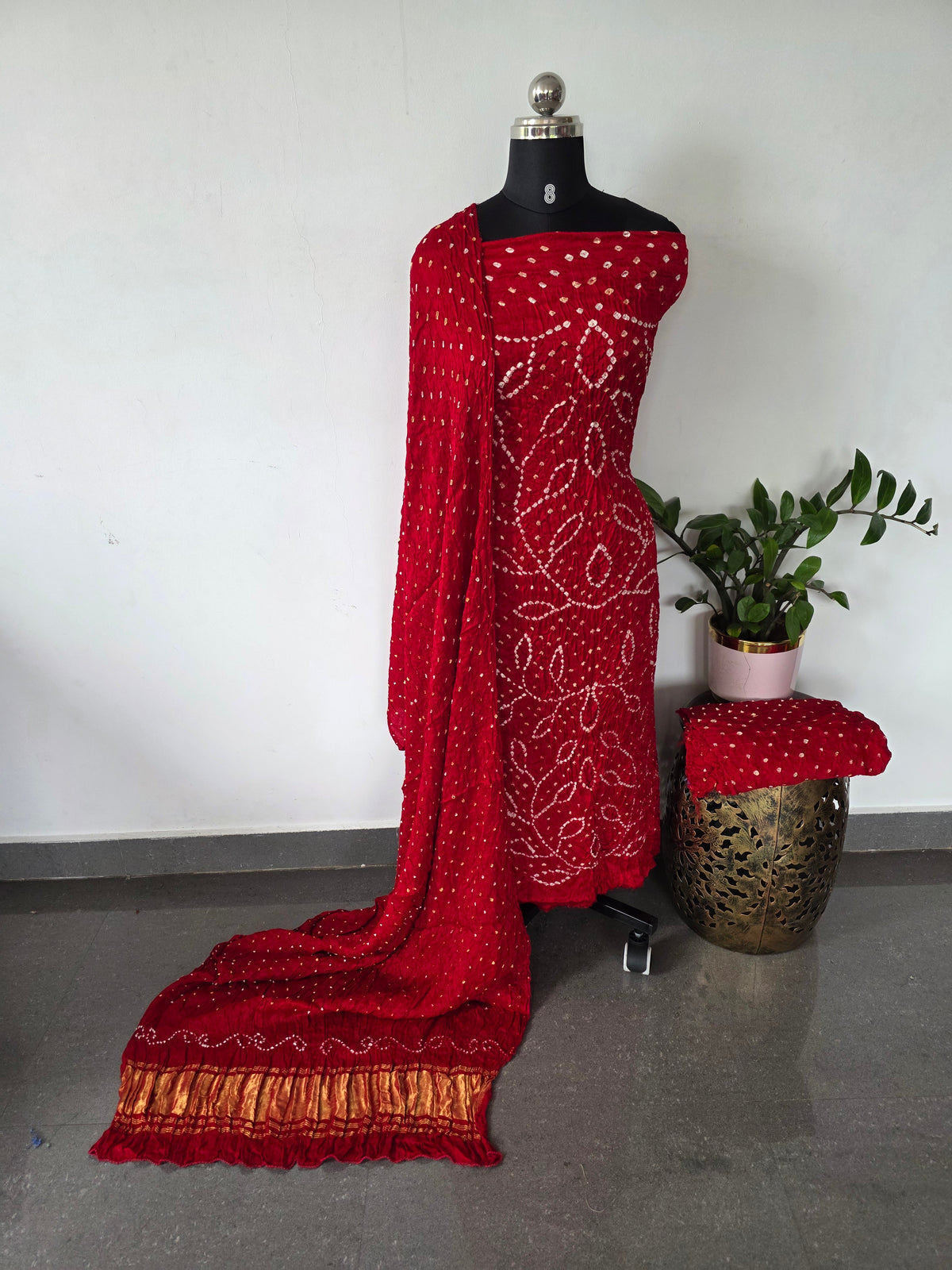 Handcrafted bandhani modal silk set with lagdi patta -BN204