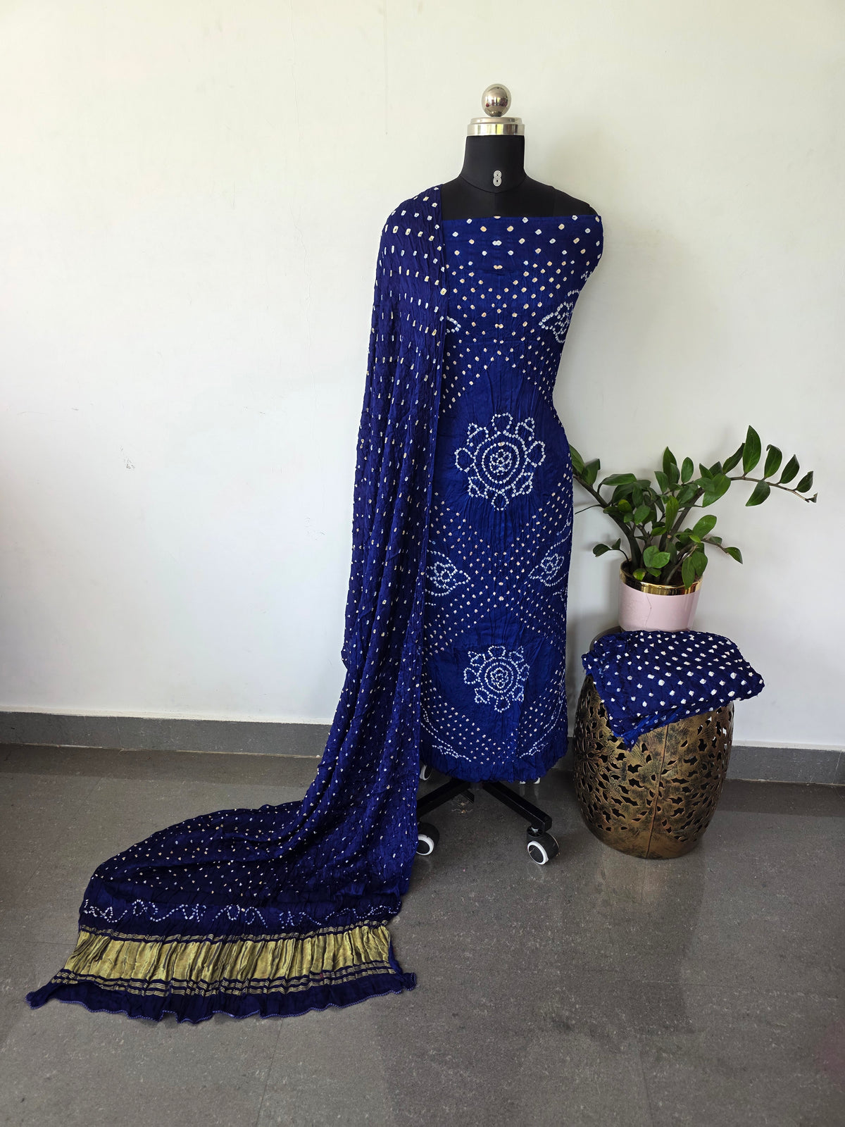 Handcrafted bandhani modal silk set with lagdi patta -BN196