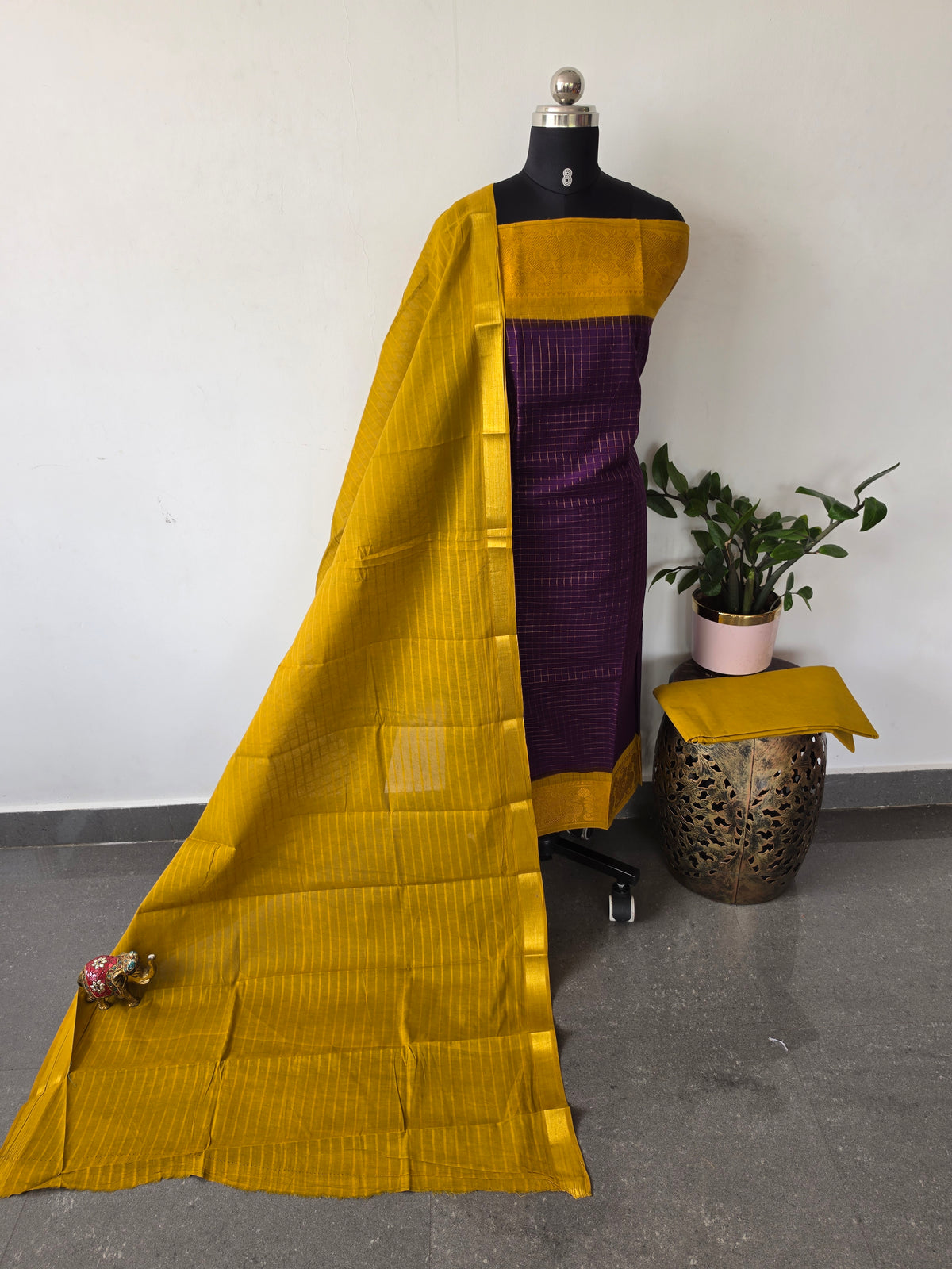 Madurai sungudi zari kattam salwar set-MS182