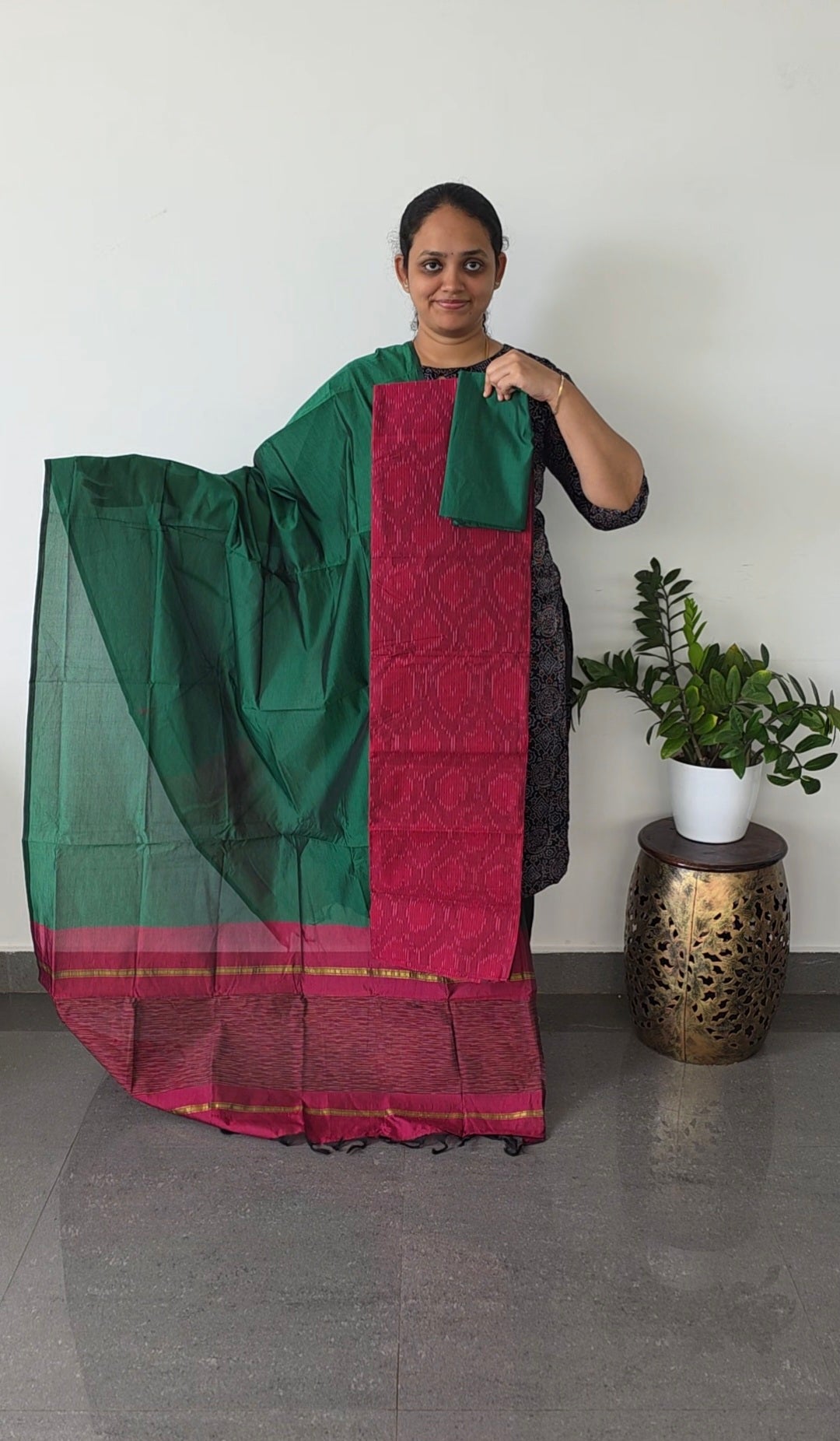 Pochampally sico full ikkat set - SD99