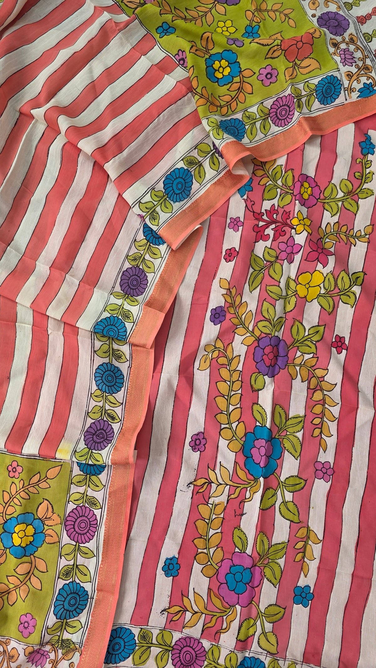 Kalahasthi Handcrafted Penkalamkari bangalore silk set -KH262
