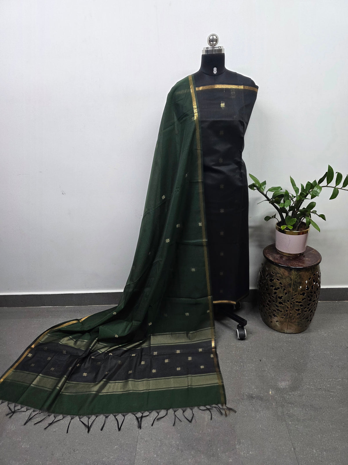 Semi Maheshwari silk set (black)-SM360