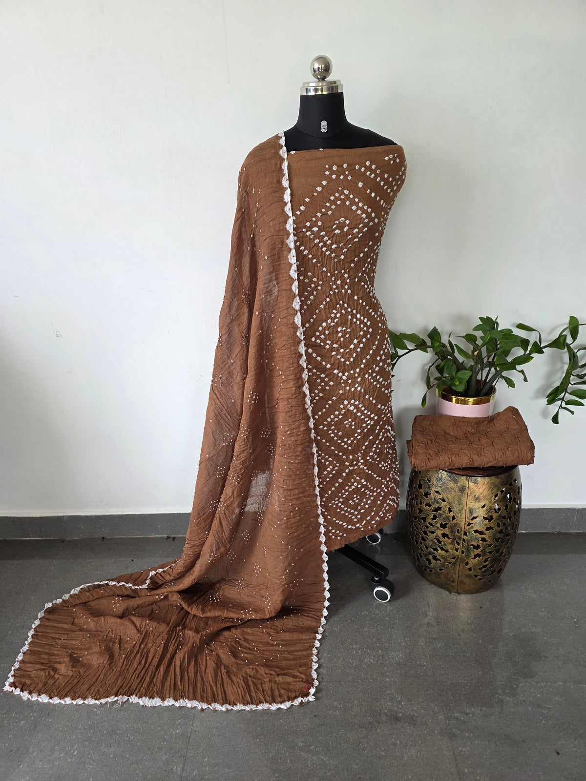Handcrafted bandhani cotton set  -B159
