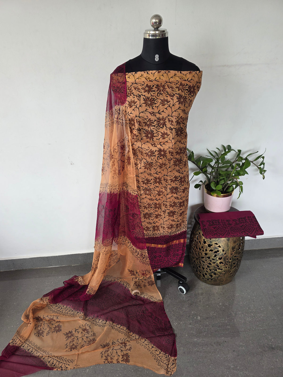 Handblock soft silk set with georgette shawl - GE263