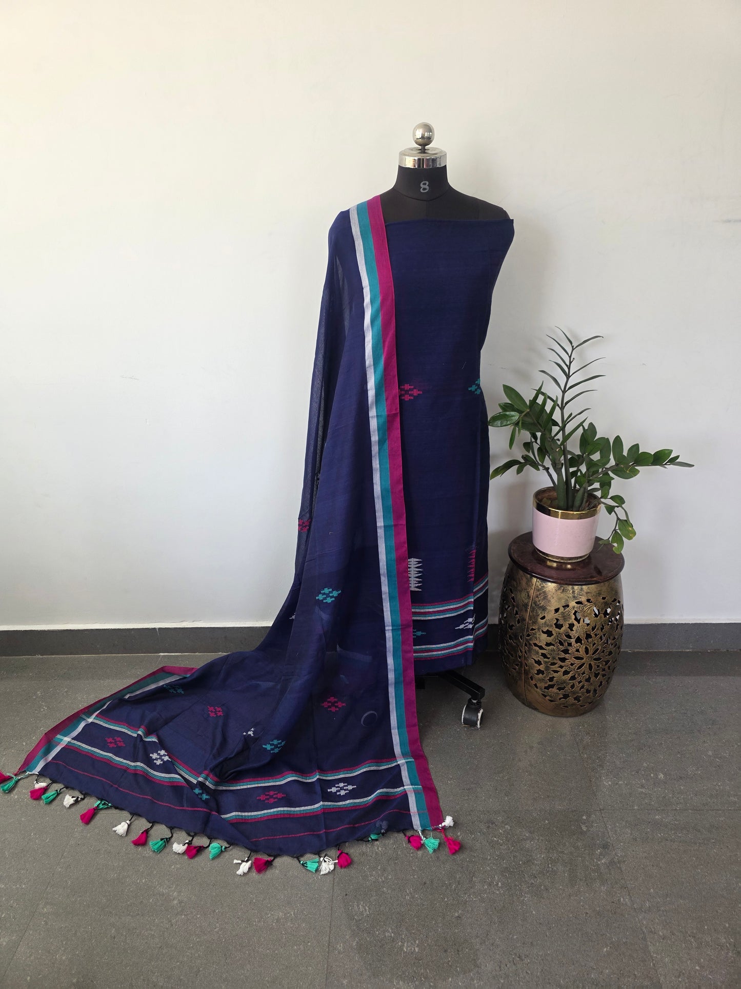 Bhujodi salwar set - LH33