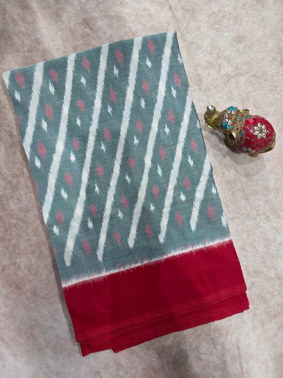 Handloom ikkat soft cotton saree - WW232