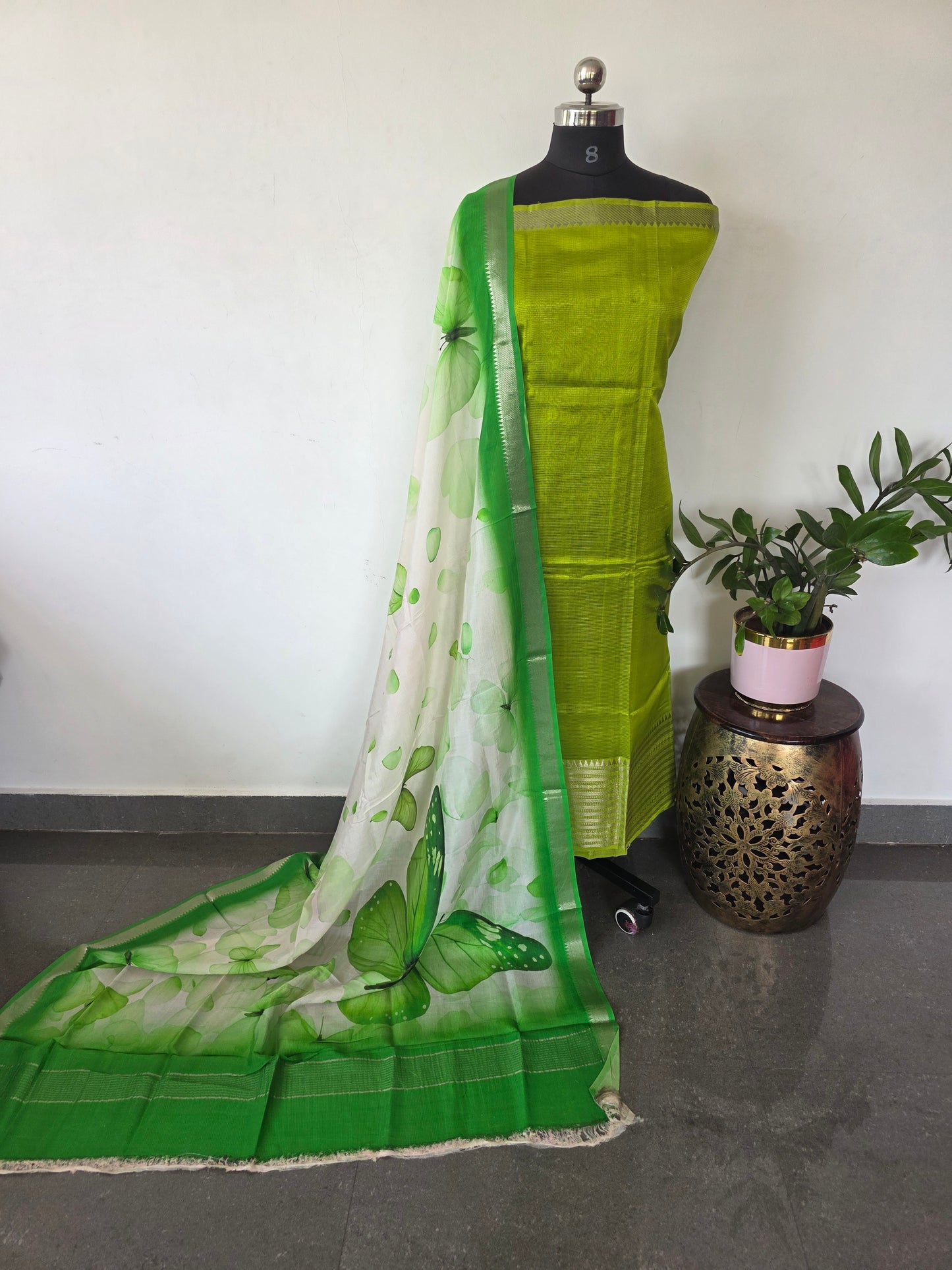 Handloom mangalagiri silk top with pure mangalagiri digital silk shawl - ML52