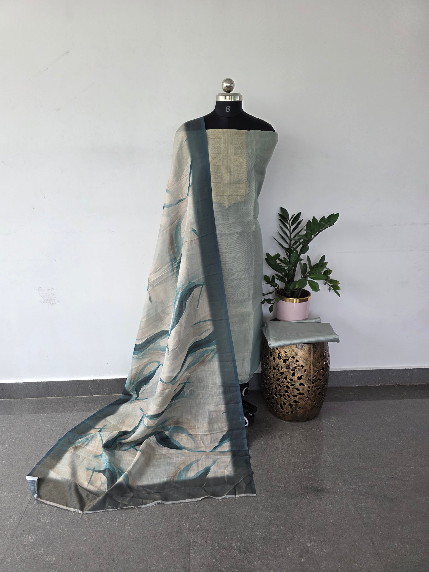 Soft shimmer tissue silk set - 23