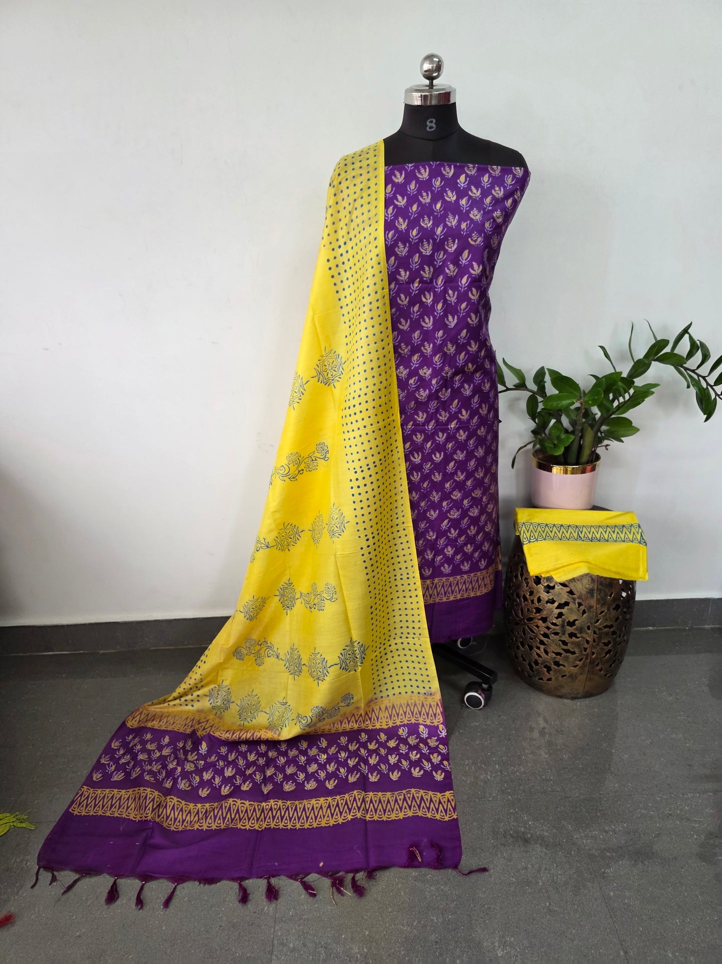 Bhagalpuri katan discharge print  salwar - BA410