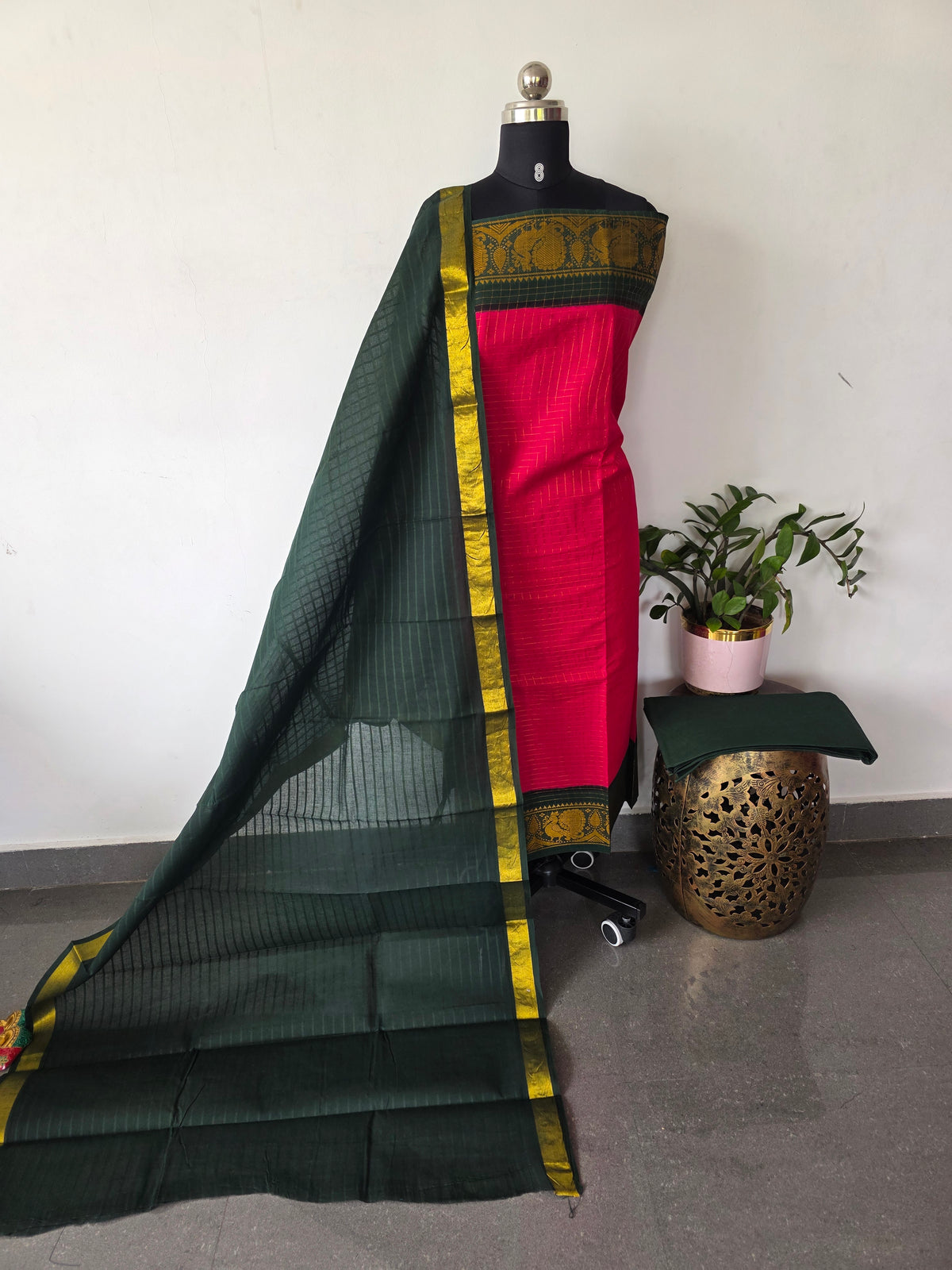 Madurai sungudi zari kattam salwar set -MS129