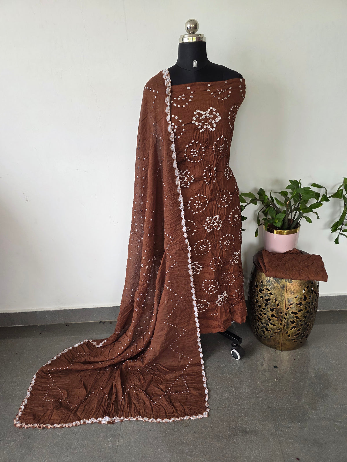Handcrafted bandhani cotton set  -B149