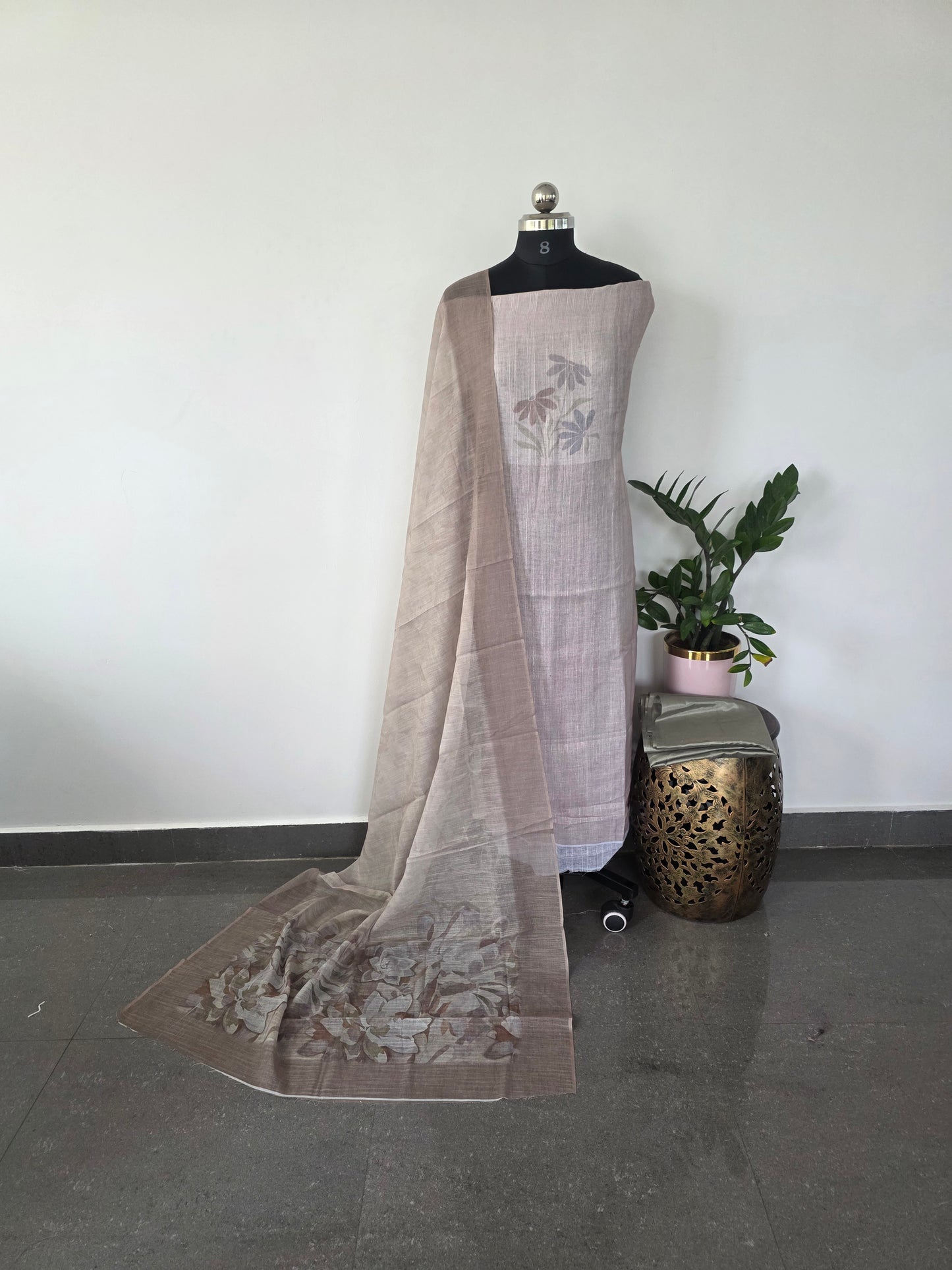 Fancy linen set - 67