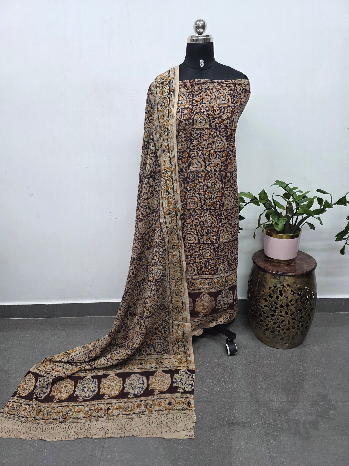 Handblock pure kalamkari cotton with border (2 pc set) - AK513