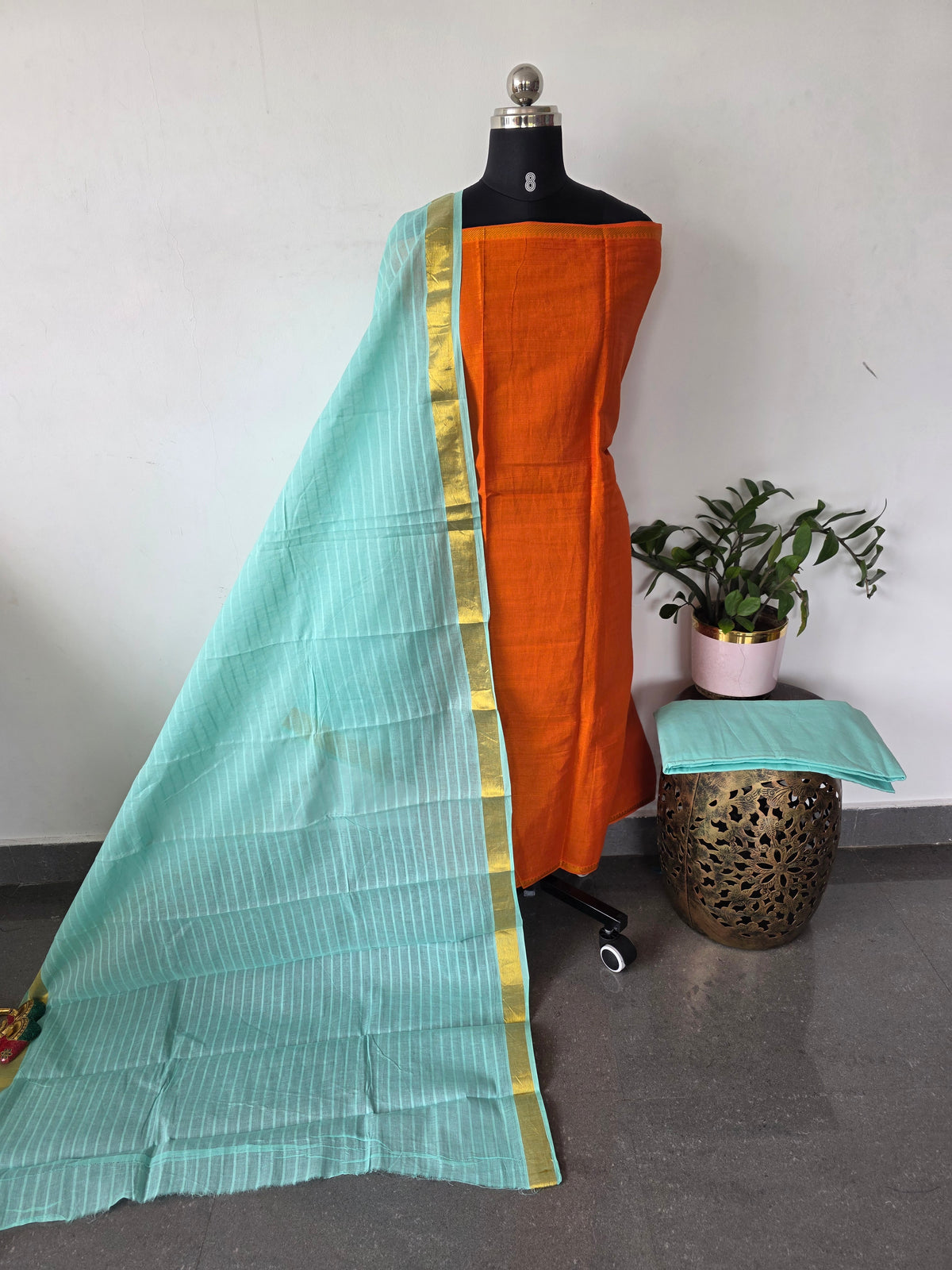 Madurai sungudi Tissue zari vari salwar set -MS118