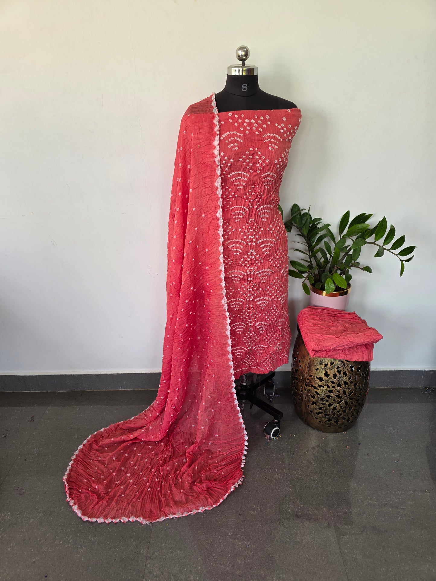 Handcrafted bandhani cotton set -B95