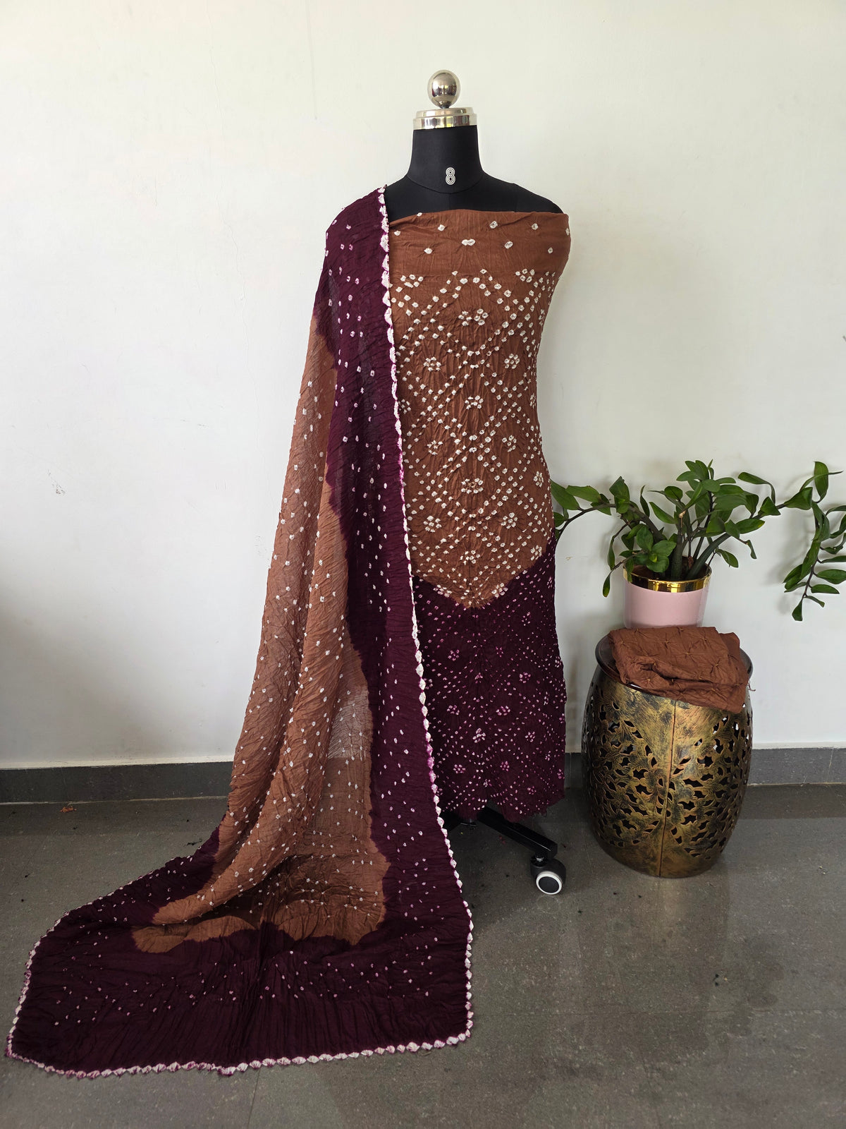 Handcrafted bandhani cotton set  -B178