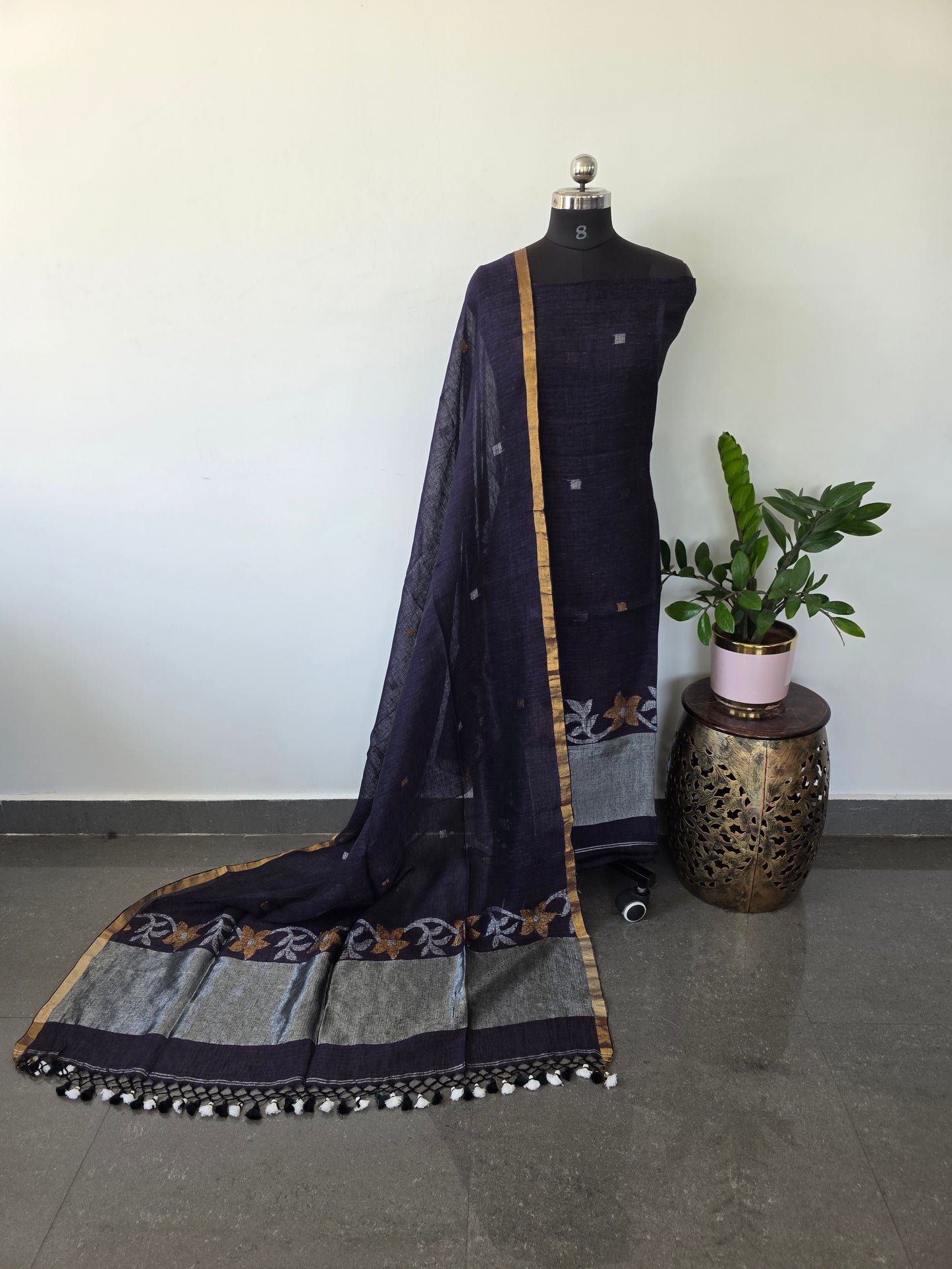 Premium handloom linen jamdhani with tissue border (blue)- JMM14