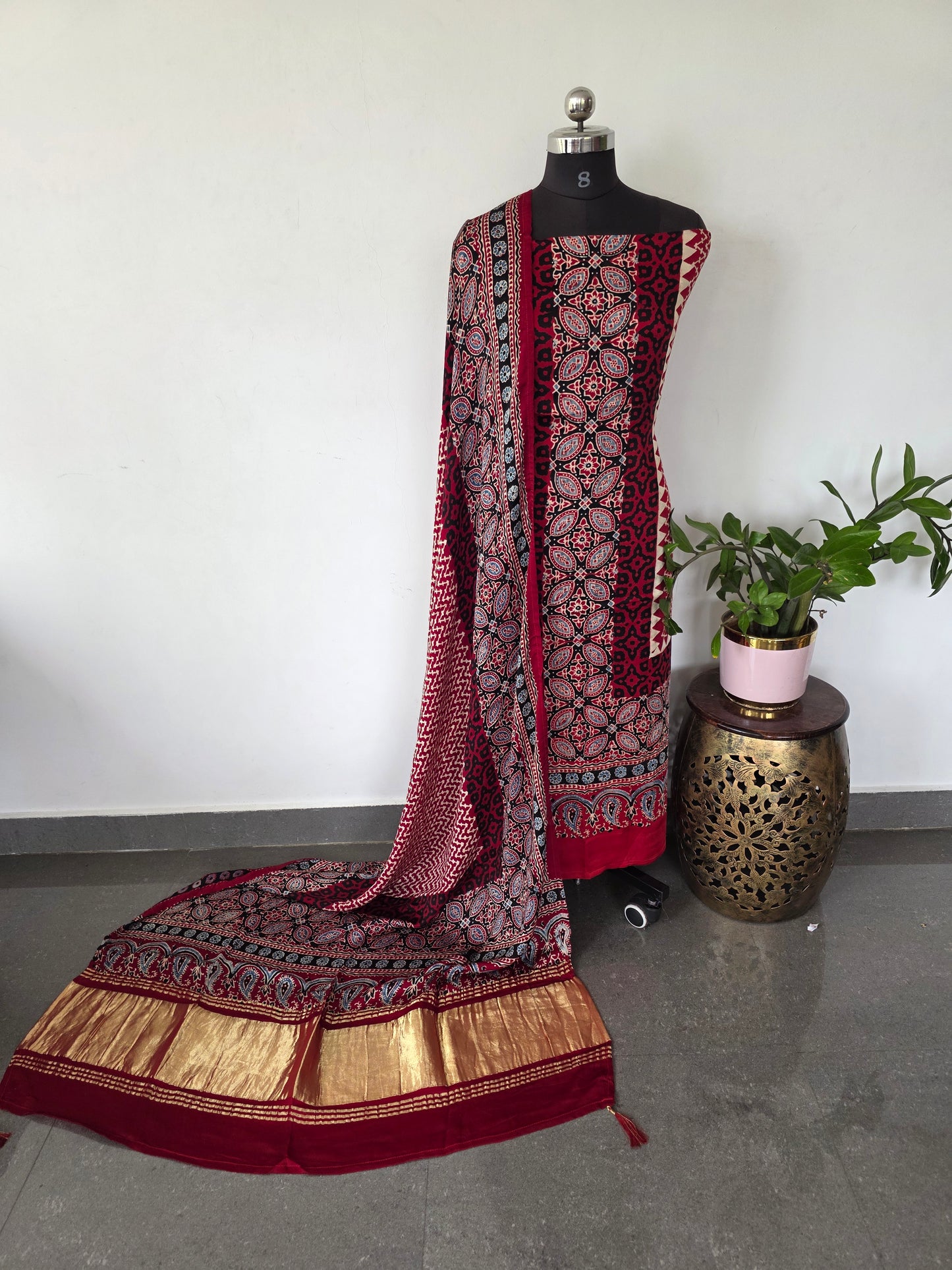 Handcrafted ajrakh modal silk with lagdi patta shawl set - HZ148