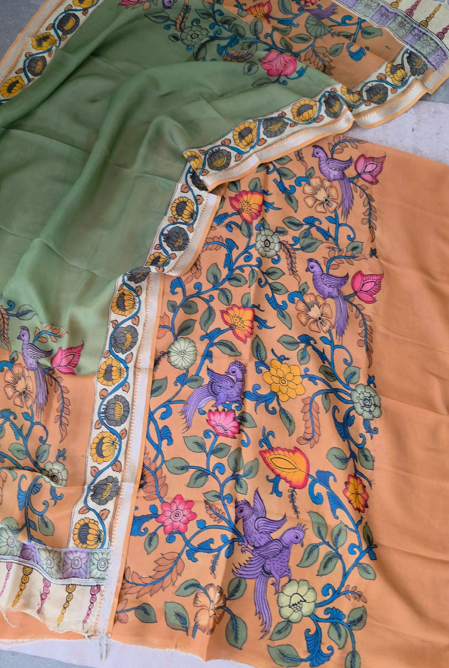 Handcrafted Kalahasthi Penkalamkari bangalore silk set - KH79
