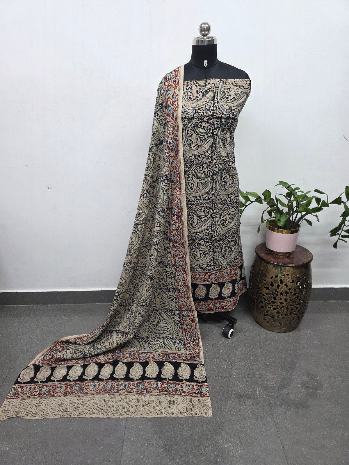Handblock pure kalamkari cotton with border (2 pc set) - AK509
