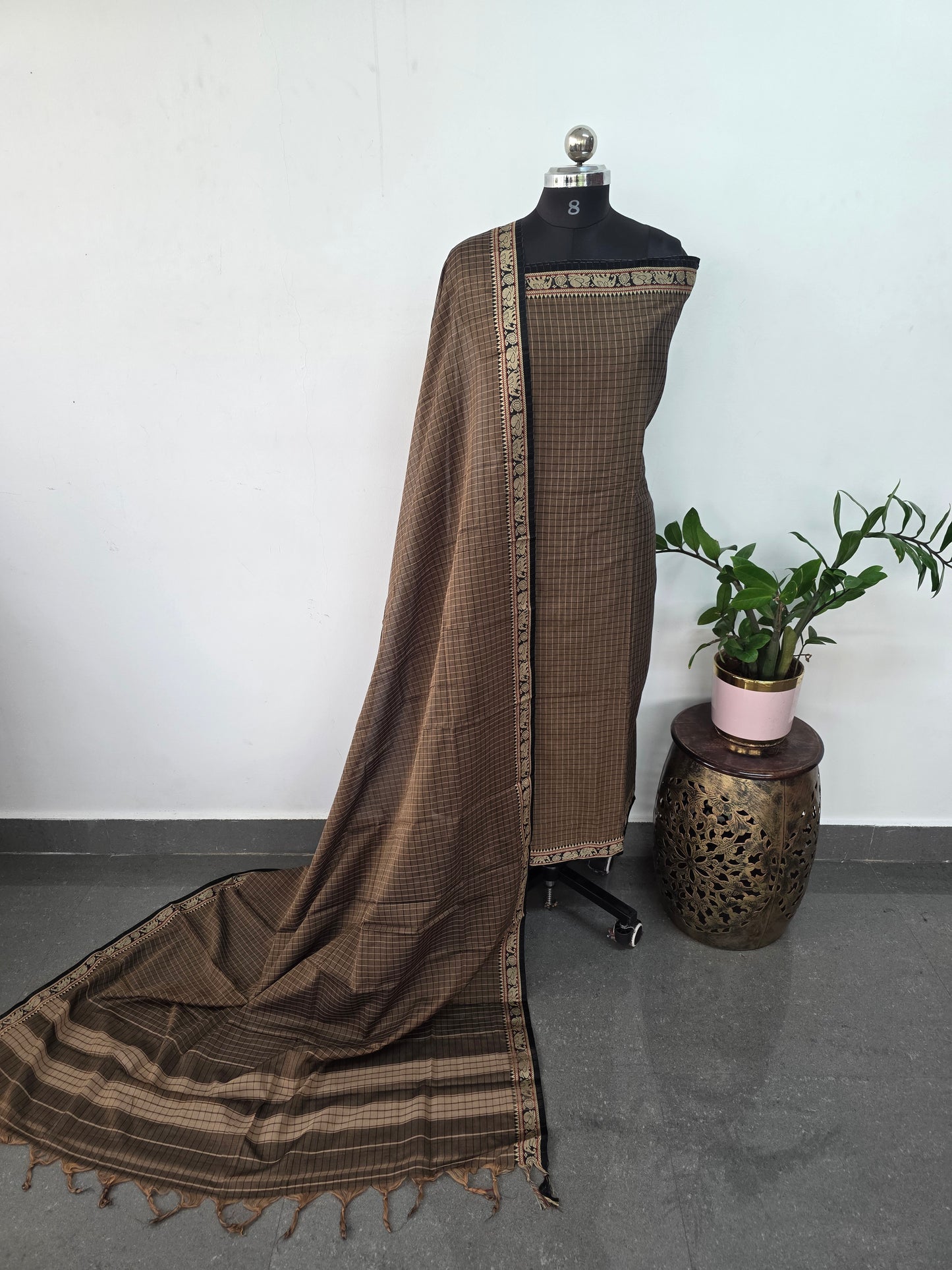 Checked Mercerised narayanapet salwar set with elephant border (4.5 meters)- NA526
