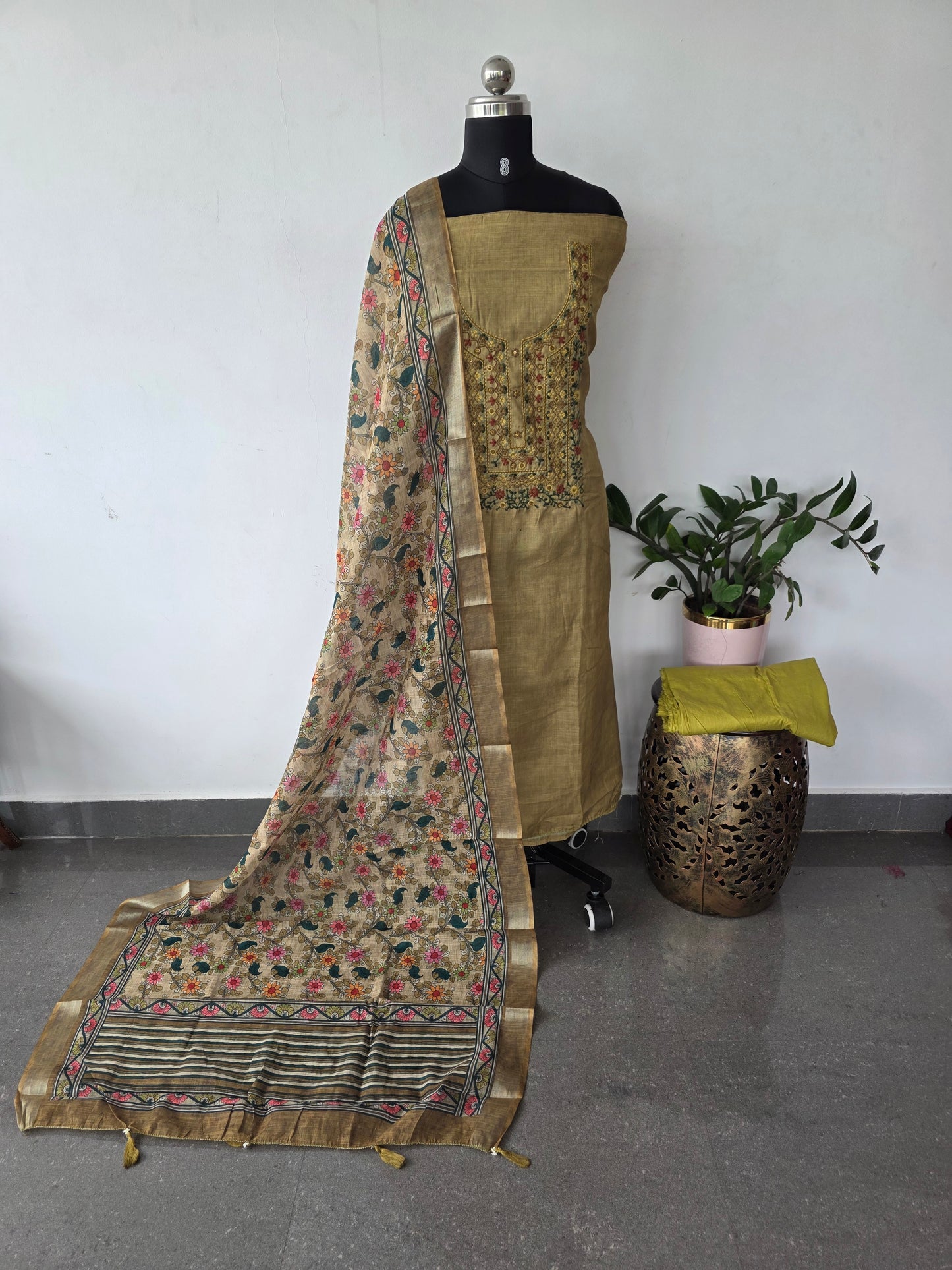 Embroidery linen cotton set -DM131