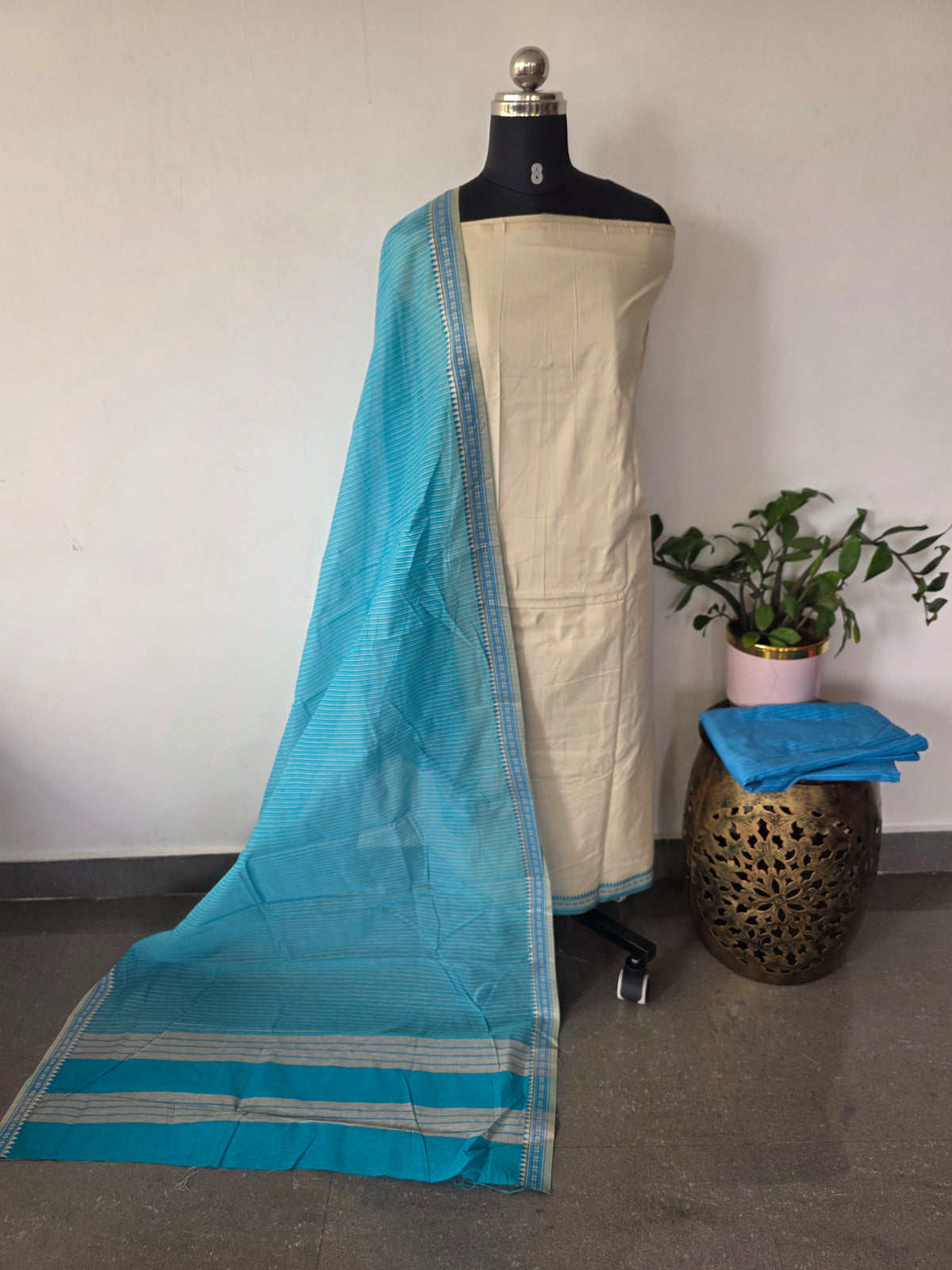 South cotton set with thread border - AS132