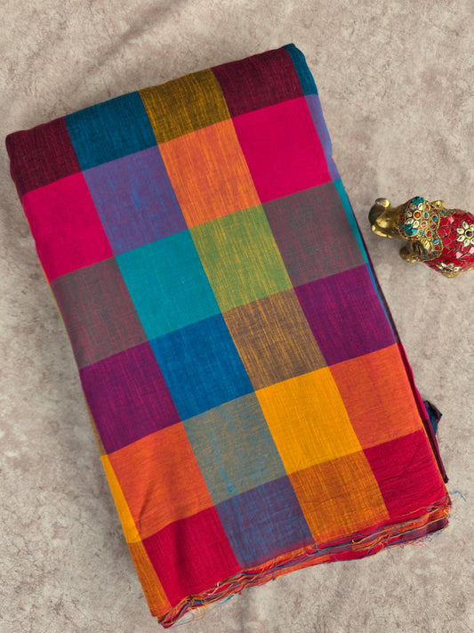 Madras kattam prewashed textured running material (1 mtr) - MD18 (4 inches*4 inches)