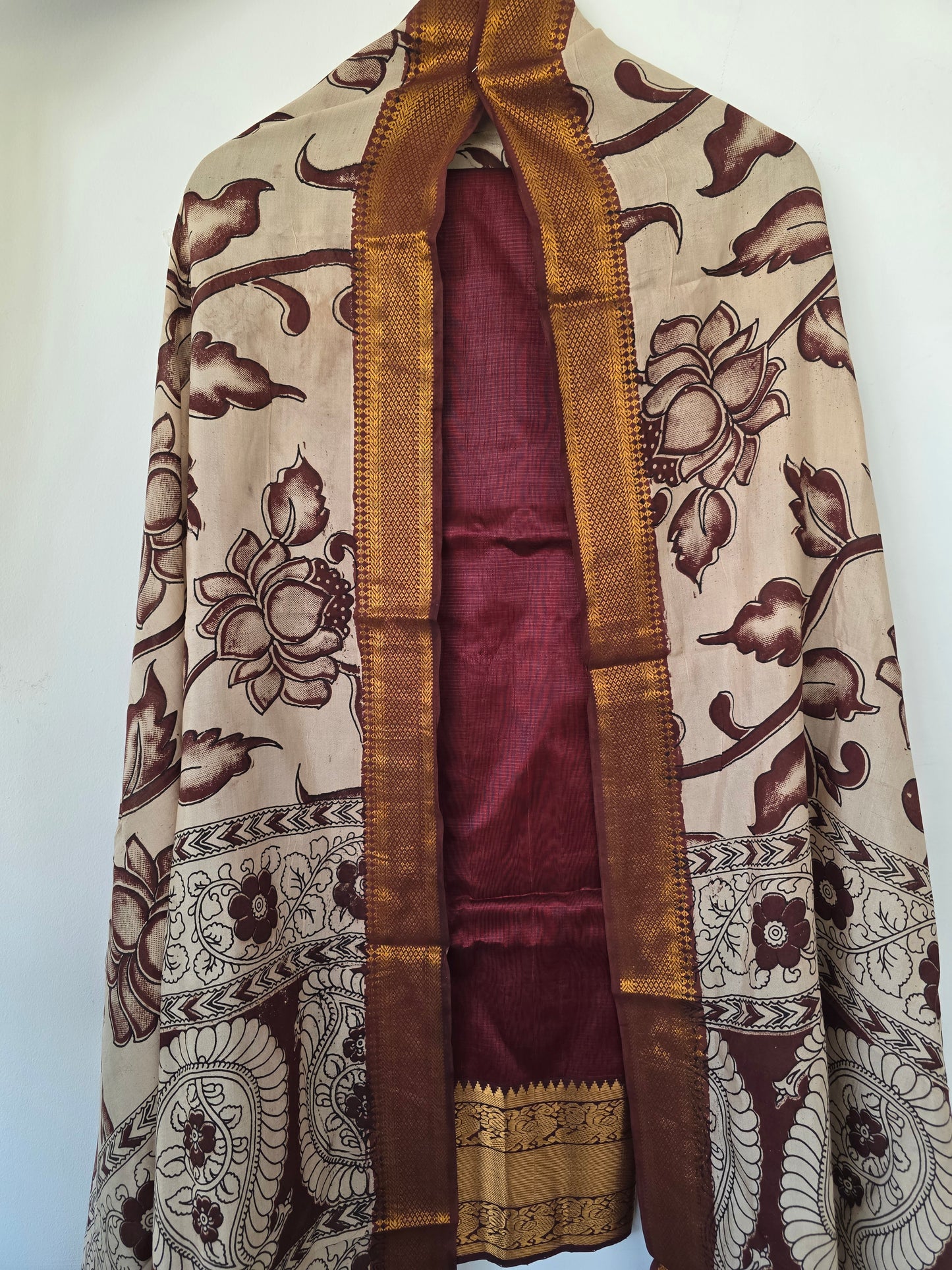 Handloom Mangalagiri silk kanchi border top with chennuri silk kalamkari shawl  - AK102