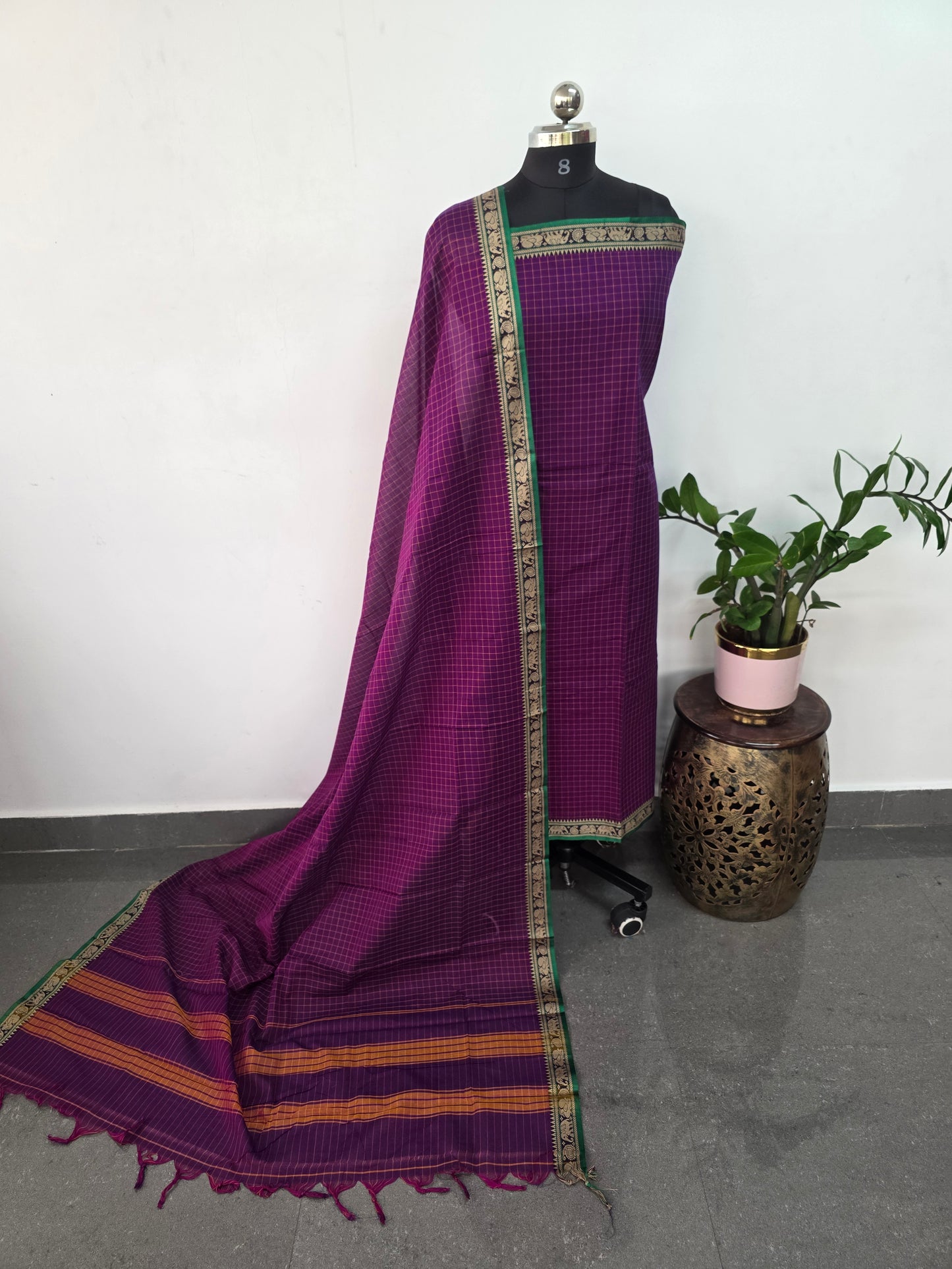 Checked Mercerised narayanapet salwar set with elephant border (4.5 meters)- NA523