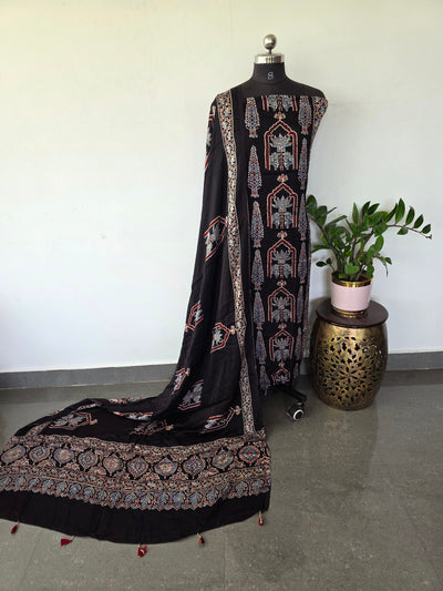Handcrafted ajrakh modal silk set - HZ175