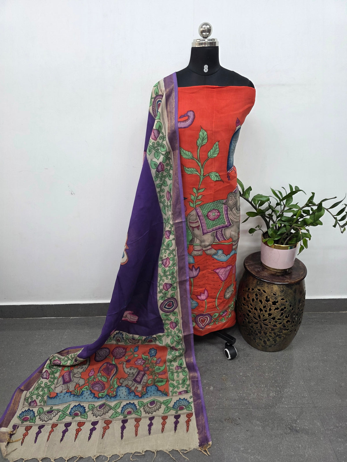 Kalahasthi Handcrafted Penkalamkari bangalore silk set -KH251
