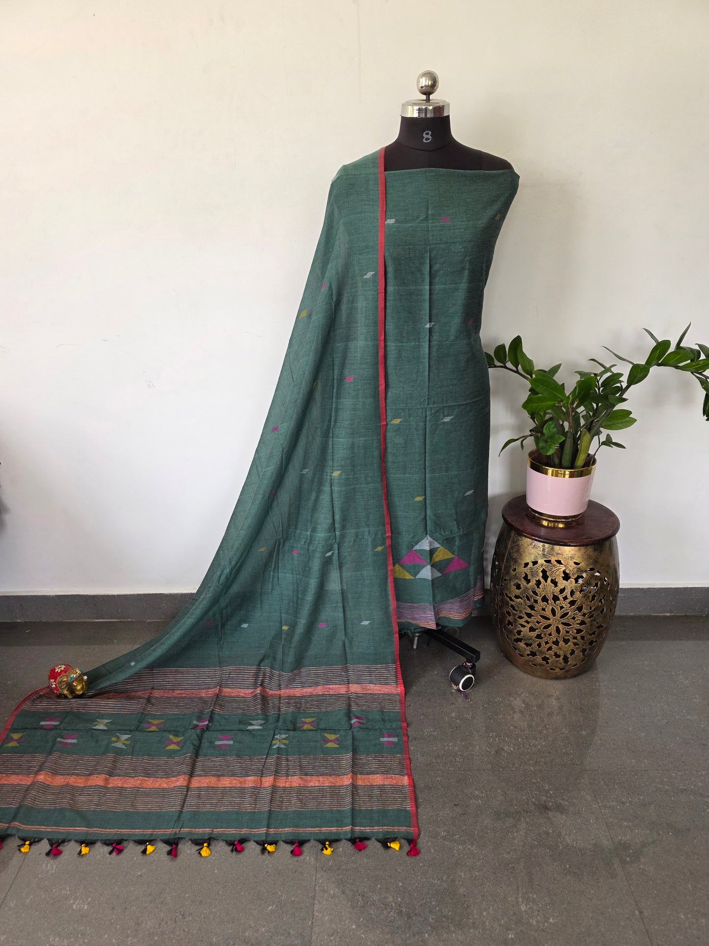 Semi muslin jamdhani salwar set - JMM440