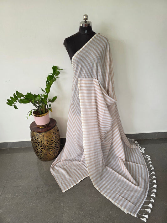 Mul checked West Bengal cotton saree  (120's count) -WA13