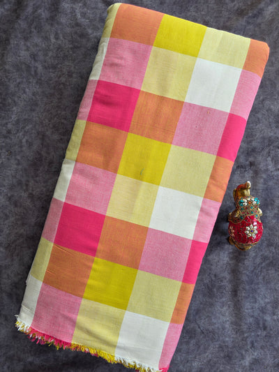 Madras kattam prewashed running  fabrics (58" panna) (4 inches*4 inches) - MD92