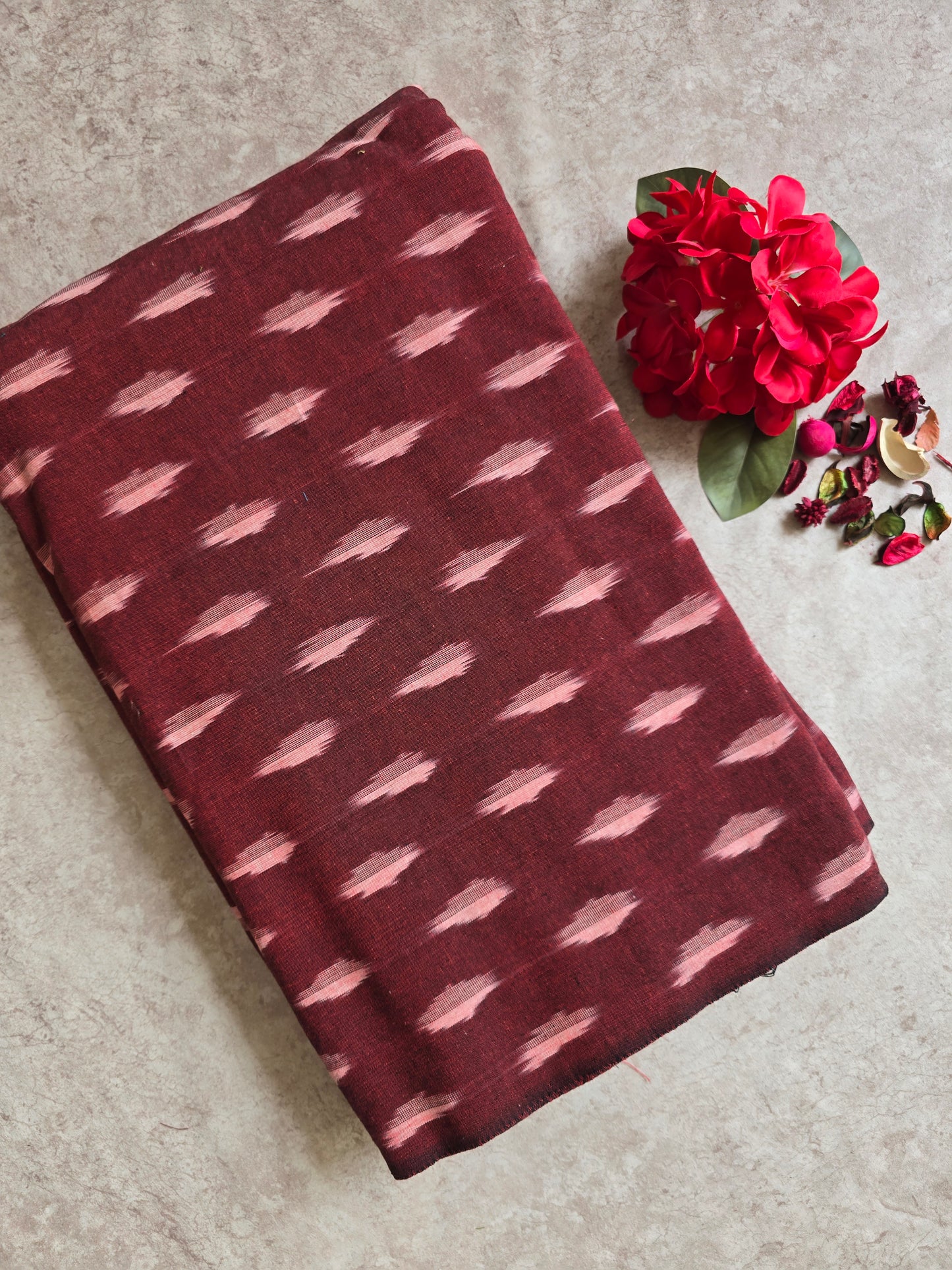 IPochampally ikkat running material ( 0.5 mtrs ) - MZ15