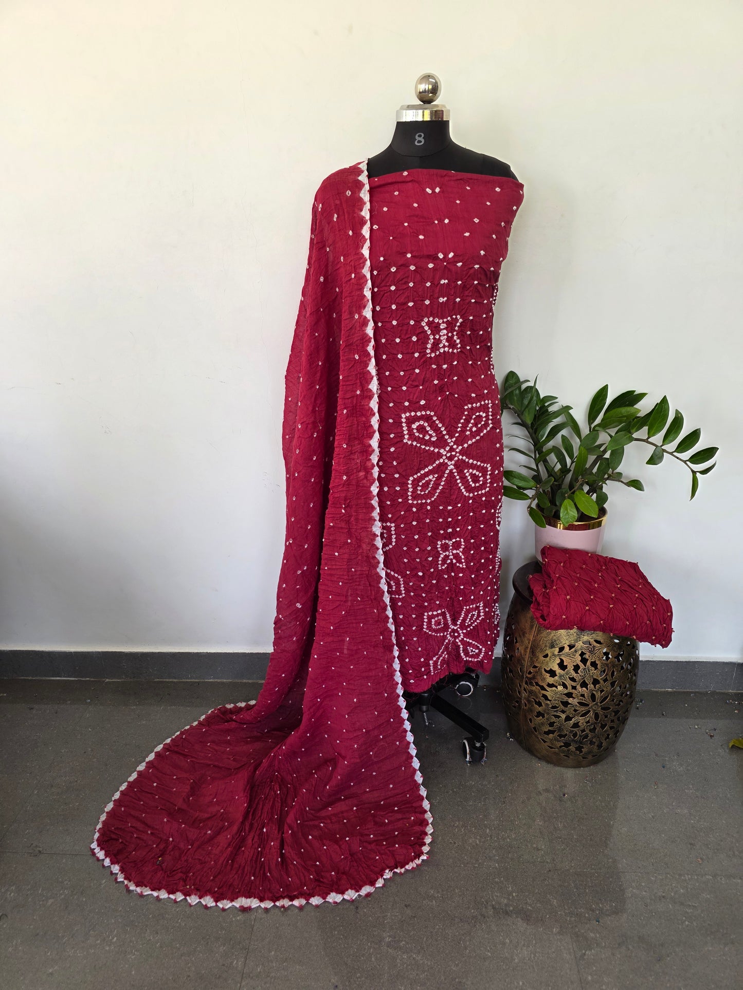 Handcrafted bandhani cotton set -B80