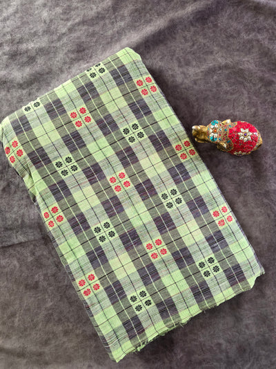 Checked dobby south cotton running material - HRM327