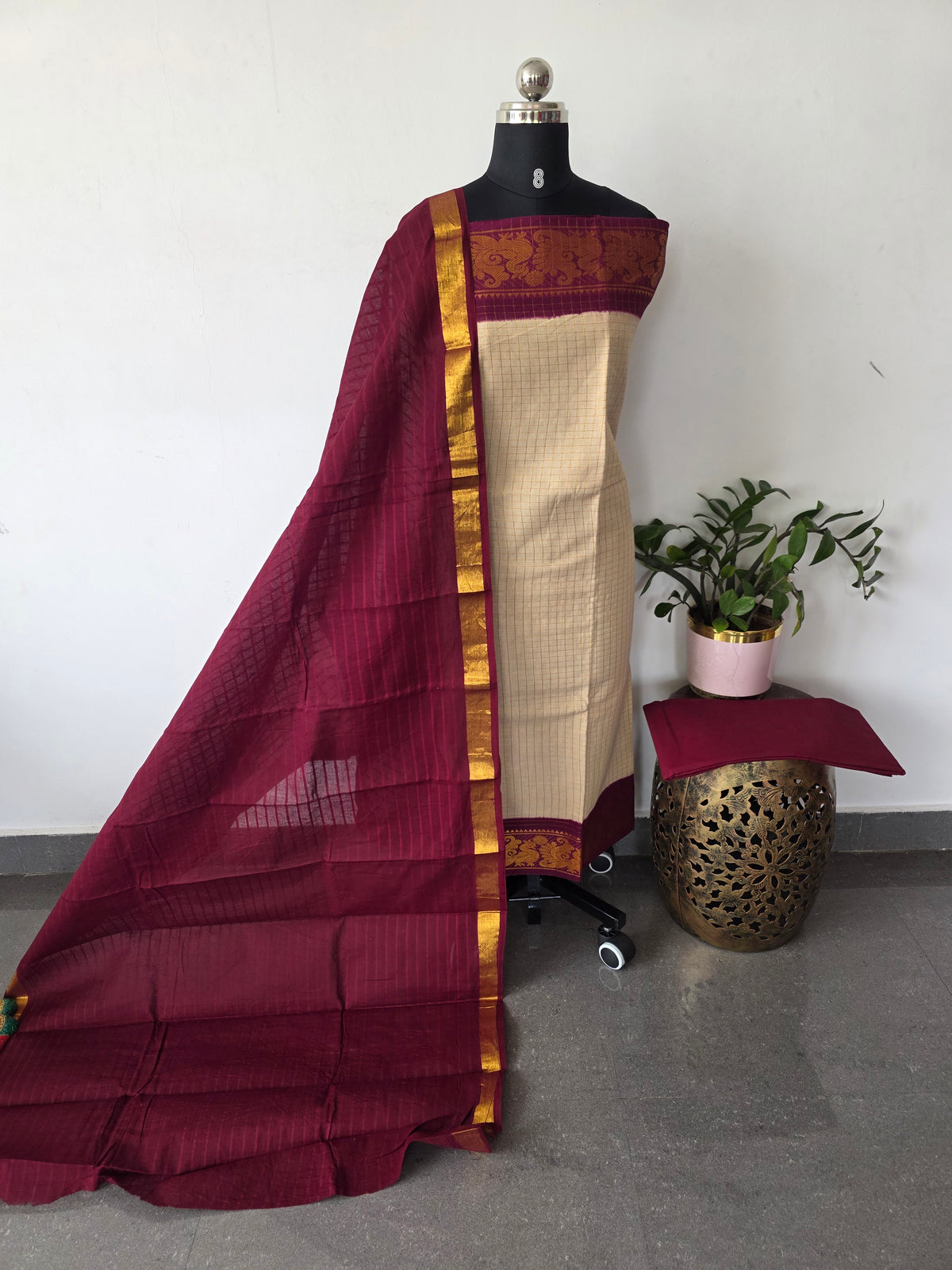 Madurai sungudi zari kattam salwar set -MS136