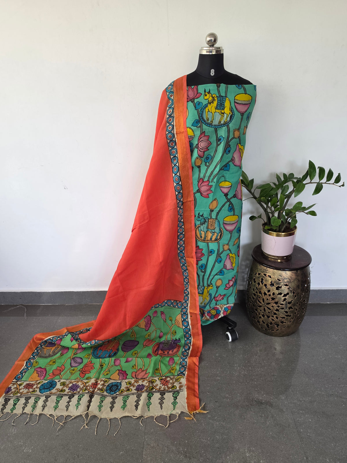 Kalahasthi Handcrafted Penkalamkari bangalore silk set -KH284