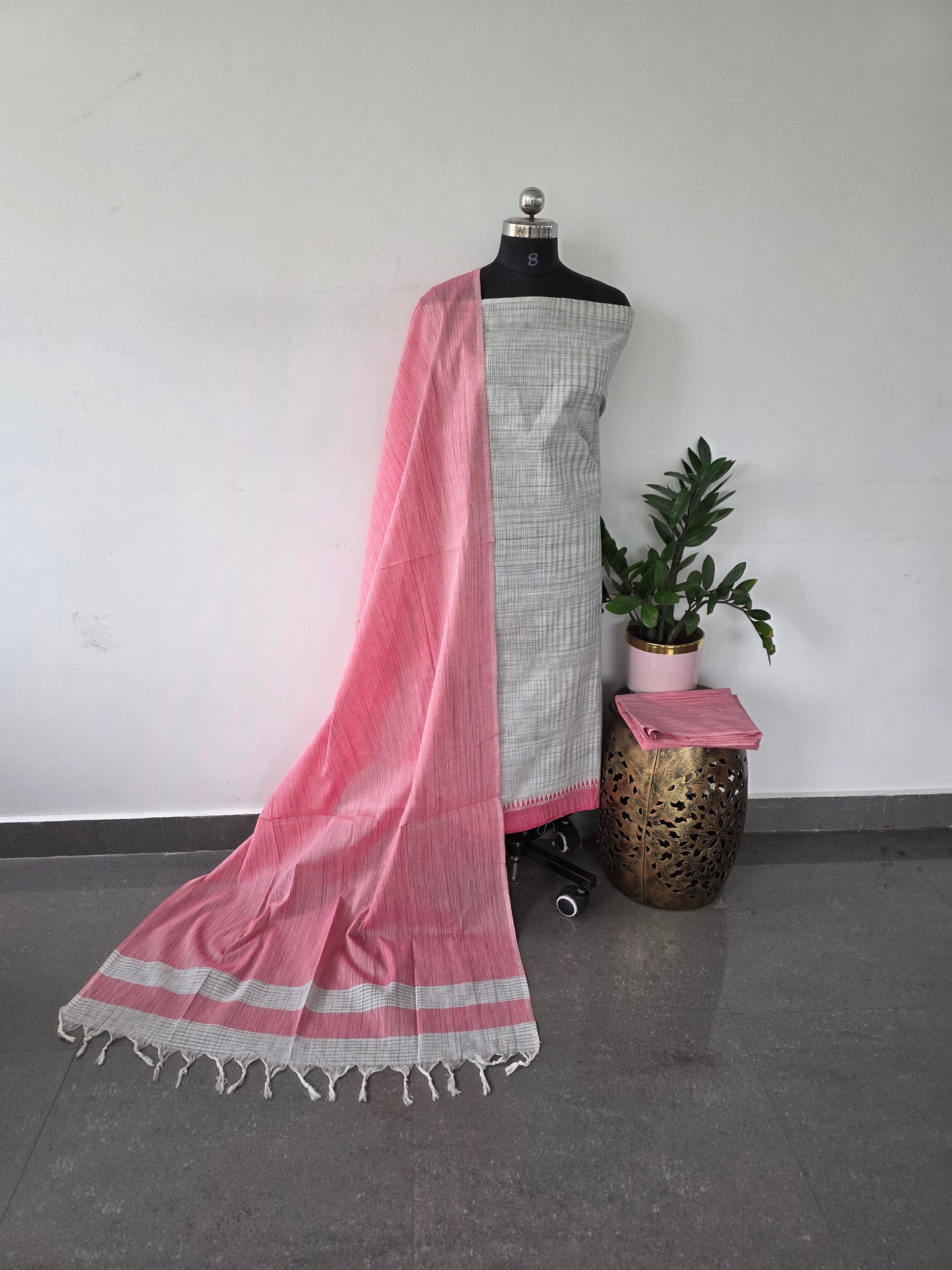 Pure handloom cotton set with temple border - 3