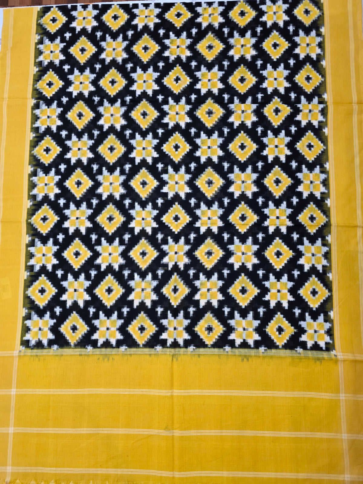 Handloom Telia rumal Double ikkat dupatta-WW741