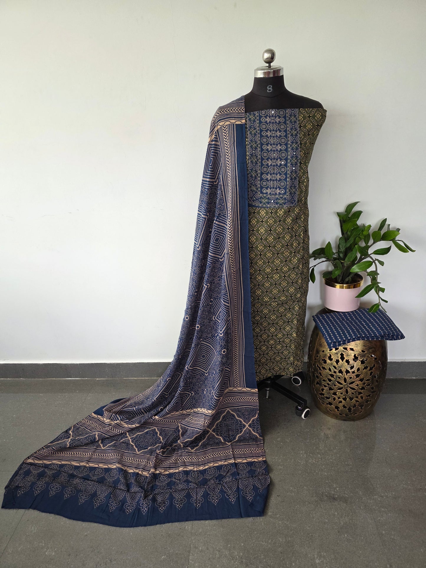 Gamthi ajrakh cotton set - BA286