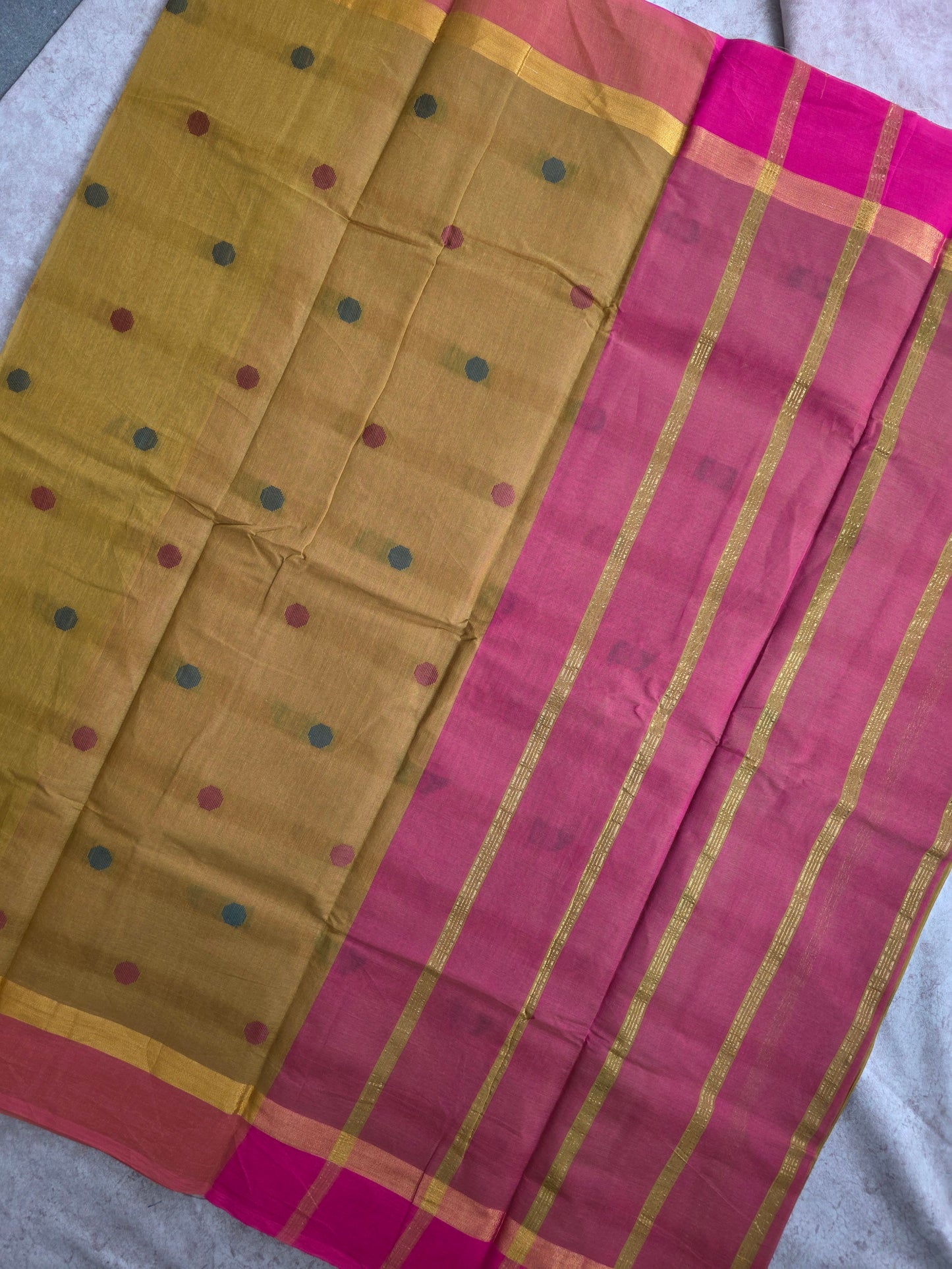 South cotton butta saree with zari border - MAA189