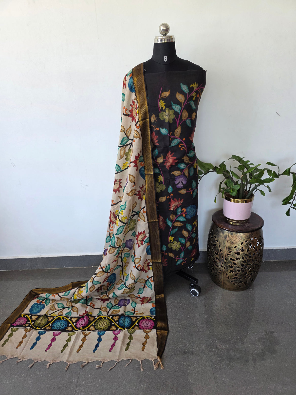 Handcrafted Penkalamkari bangalore silk set -KH241