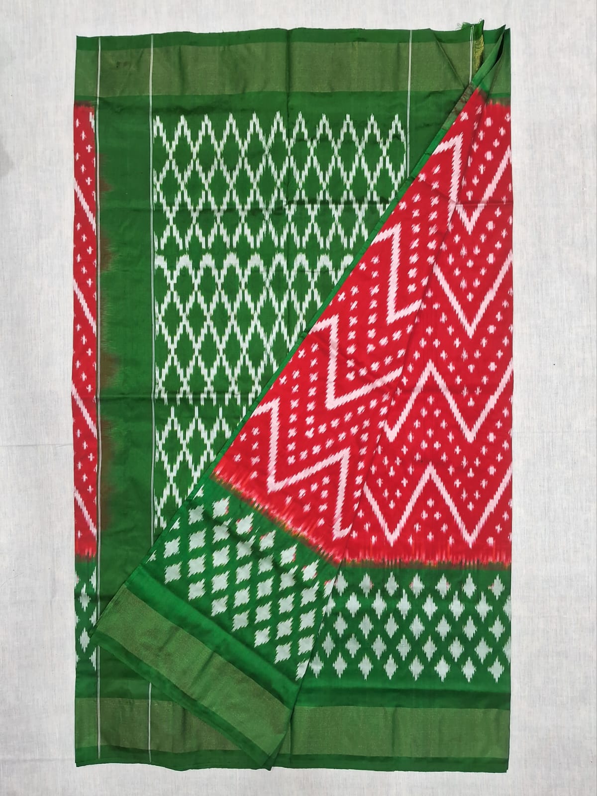 Mulberry pure Ikkat pattu saree- WW596
