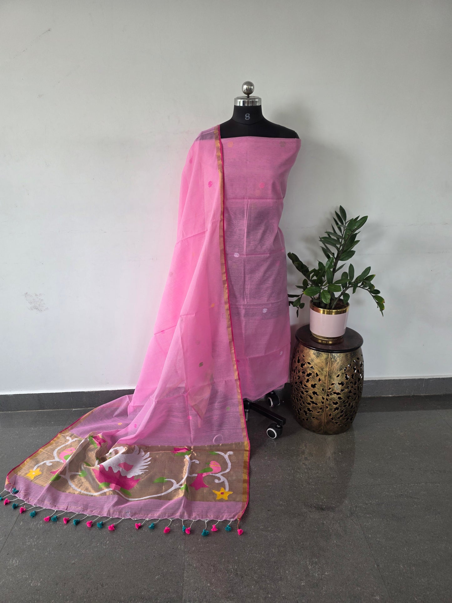 Premium muslin jamdhani set  - HU29