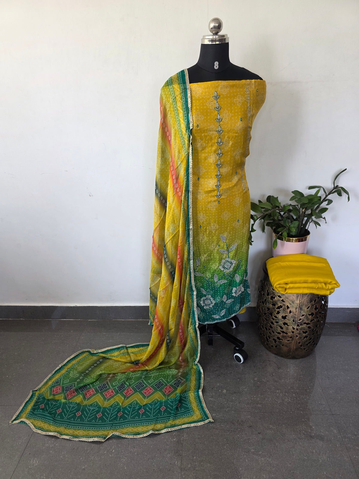 Shimmer Muslin bandhani silk with handwork embroidery set-FS12